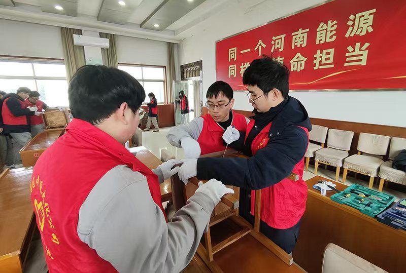 濮阳园区：开展学雷锋志愿服务活动
